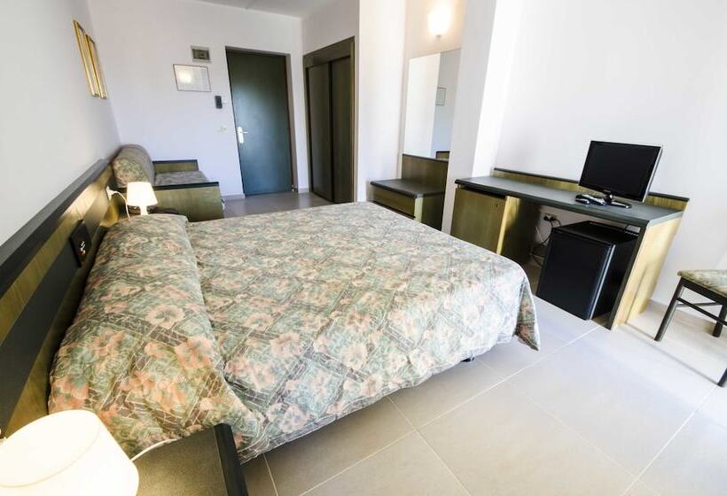 فندق Torre Del Sole