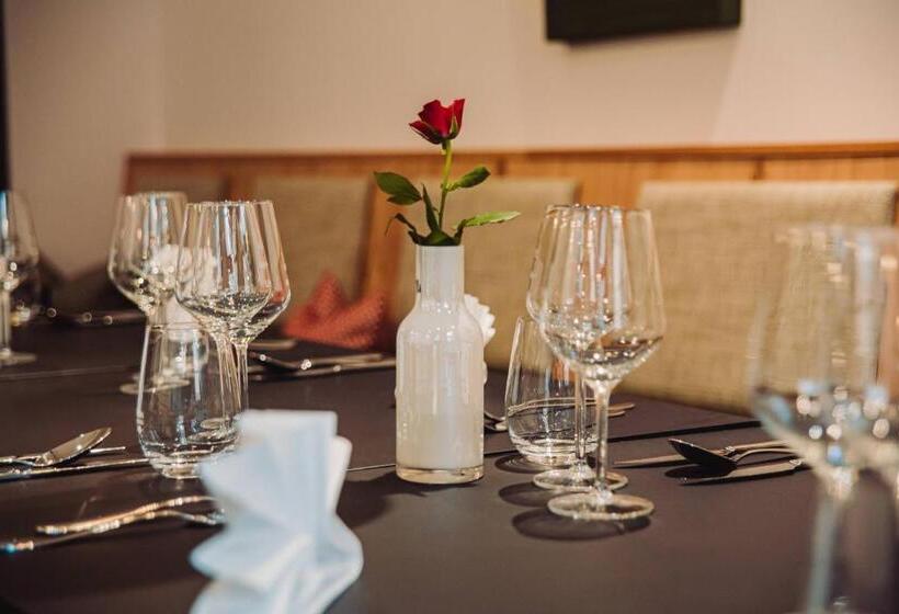 בית מלון כפרי Zur Stadt Mainz   By Homekeepers