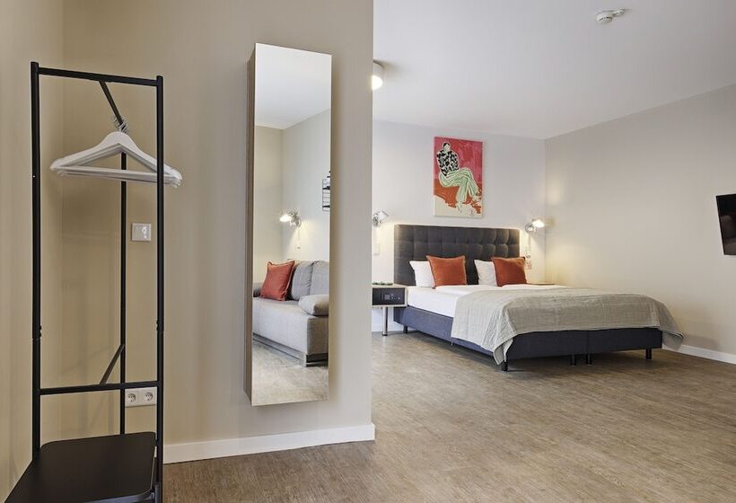 בית מלון כפרי Zur Stadt Mainz   By Homekeepers