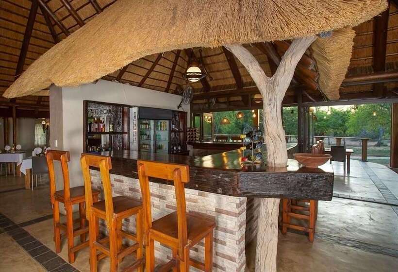 Kubu Safari Lodge
