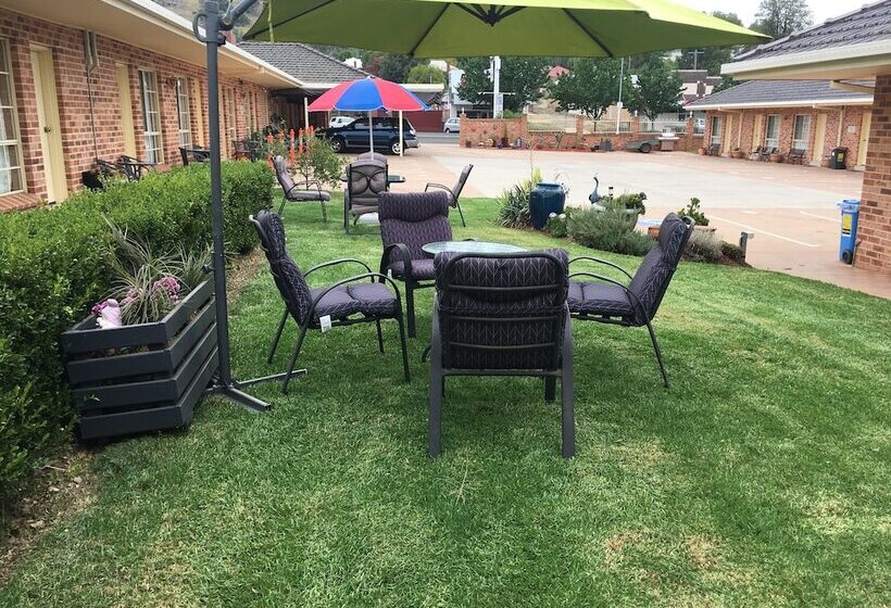 Motel Golden Chain Aalana Motor Inn