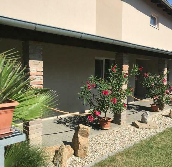 ペンション Ubytování U Parku