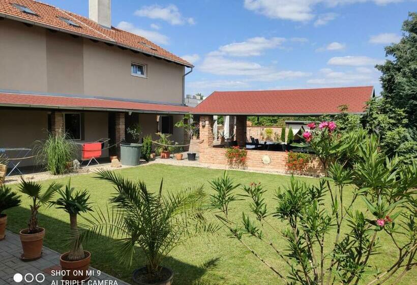 ペンション Ubytování U Parku