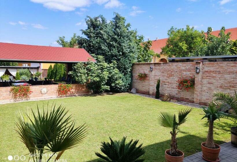 ペンション Ubytování U Parku