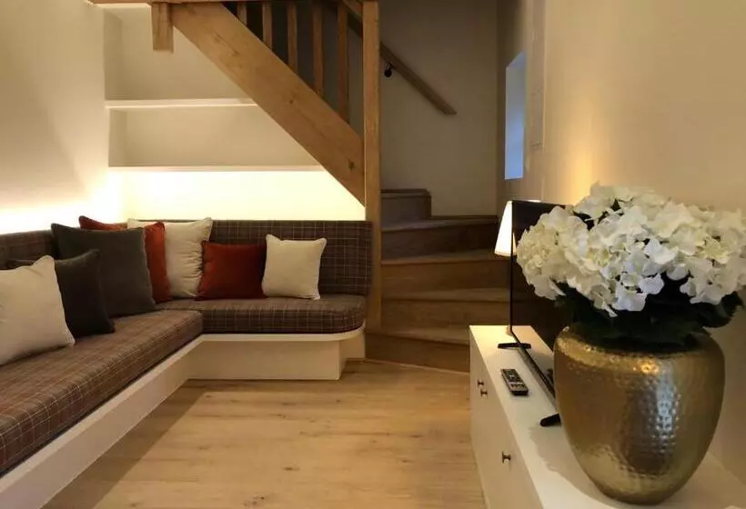 Aamiaismajoitus (B&B) La Ferme De Planchevienne