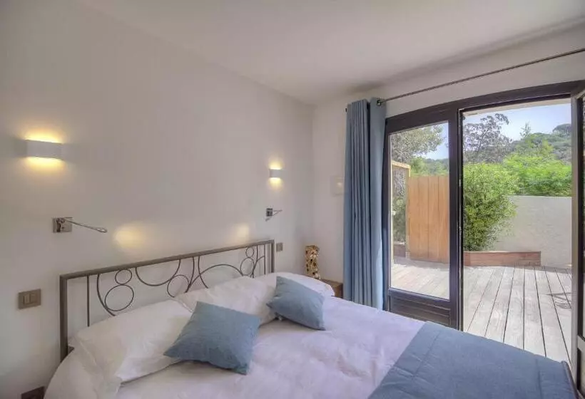 Aamiaismajoitus (B&B) Le Refuge   Gigaro Lodges