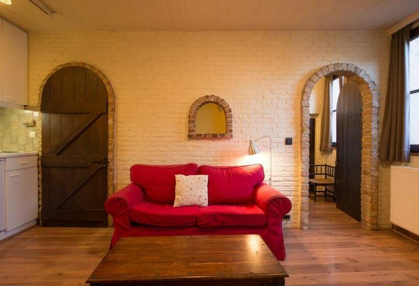 City Flats By Lybeer Hotel Group