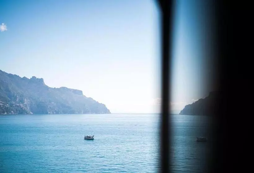 Aamiaismajoitus (B&B) Frennesia Amalfi Coast