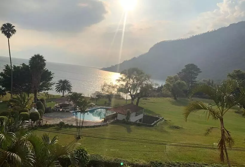 هتل Bahia Atitlan