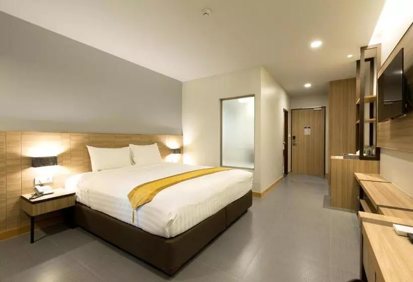 Hotelli Paragon Grand Resort