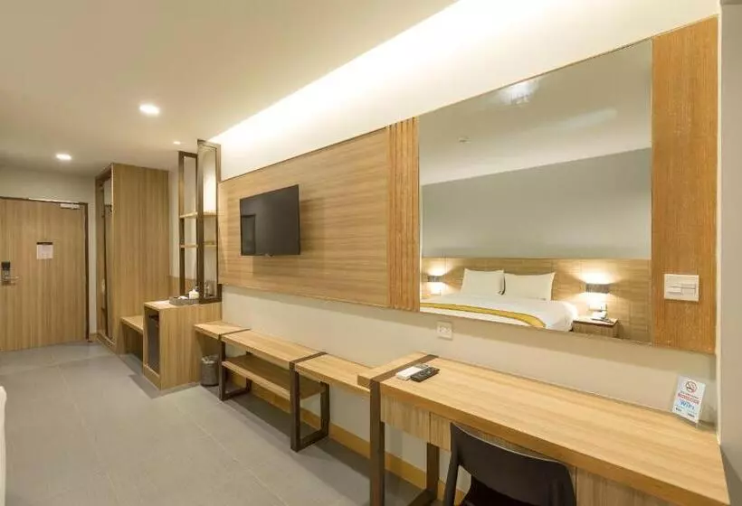 Hotelli Paragon Grand Resort