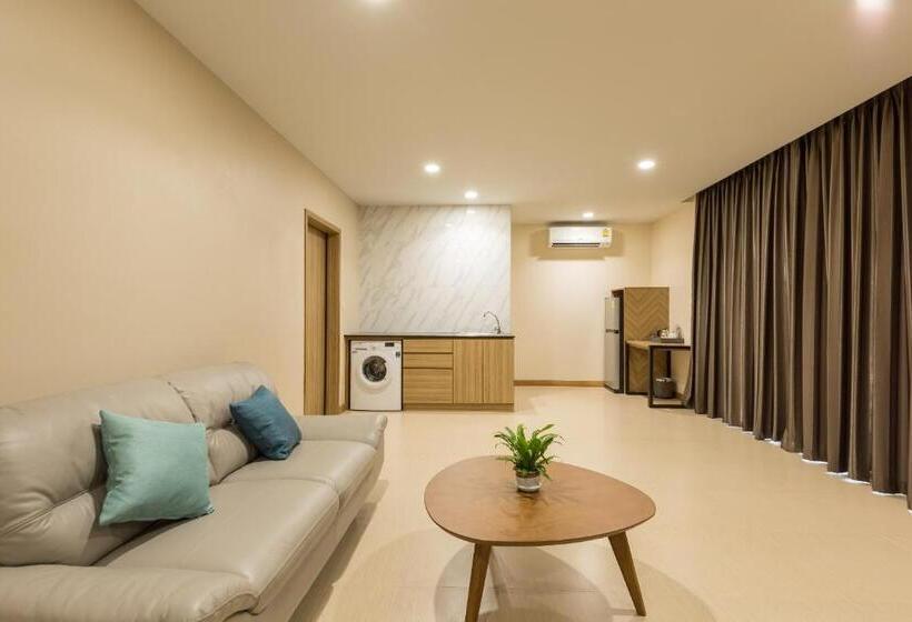 בית מלון כפרי Paragon Grand Resort