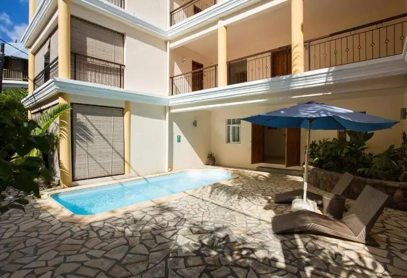 هتل Residence Le Palmiste