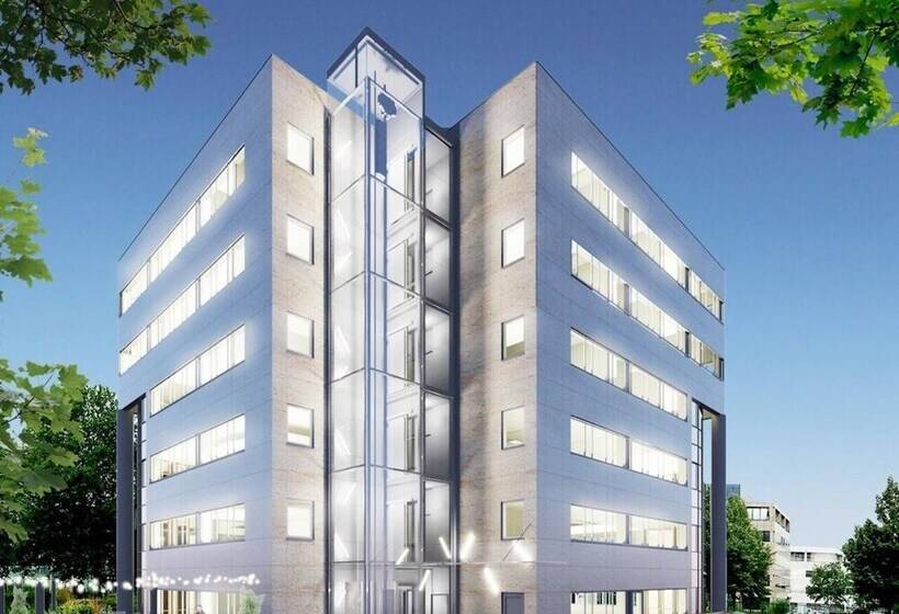 Отель Via Suites