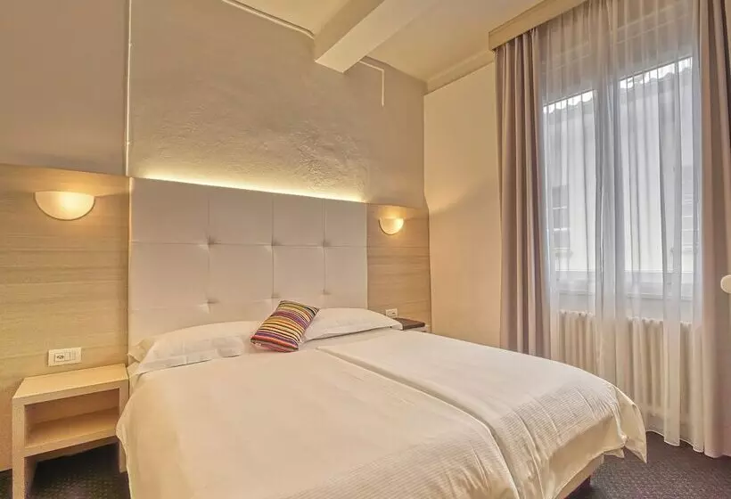 @ Home Hotel Locarno