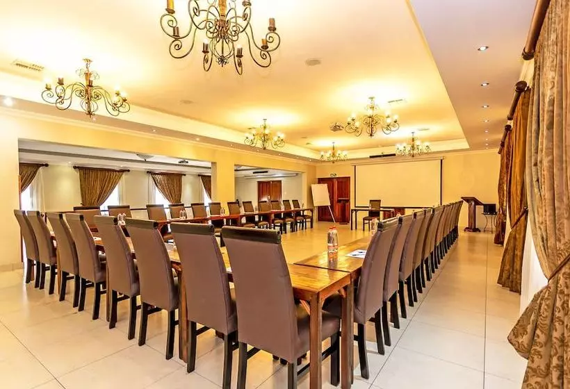 Afrique Boutique Hotel O.r. Tambo