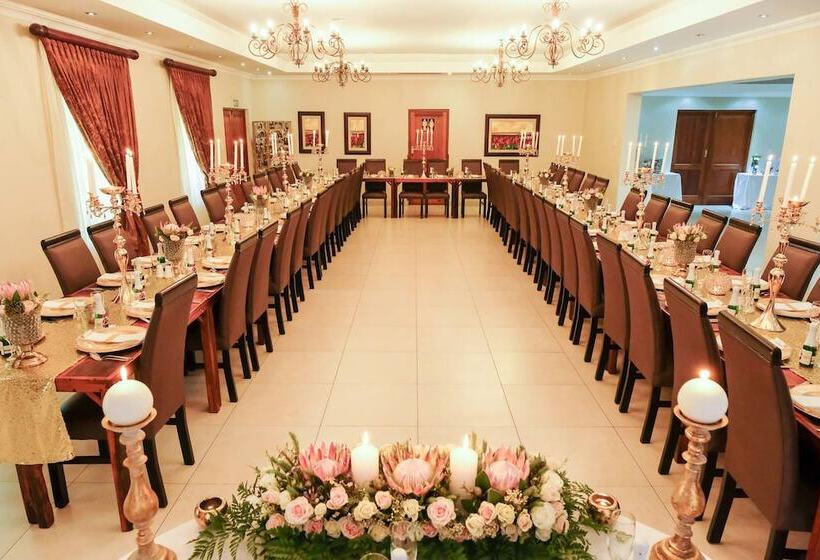 Afrique Boutique Hotel O.r. Tambo