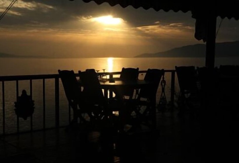 בית מלון כפרי Atamer Doga Resort