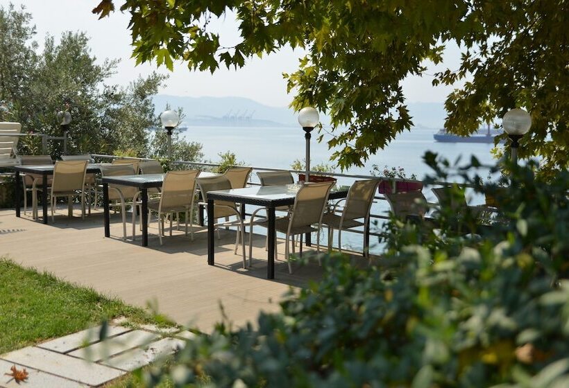 בית מלון כפרי Atamer Doga Resort