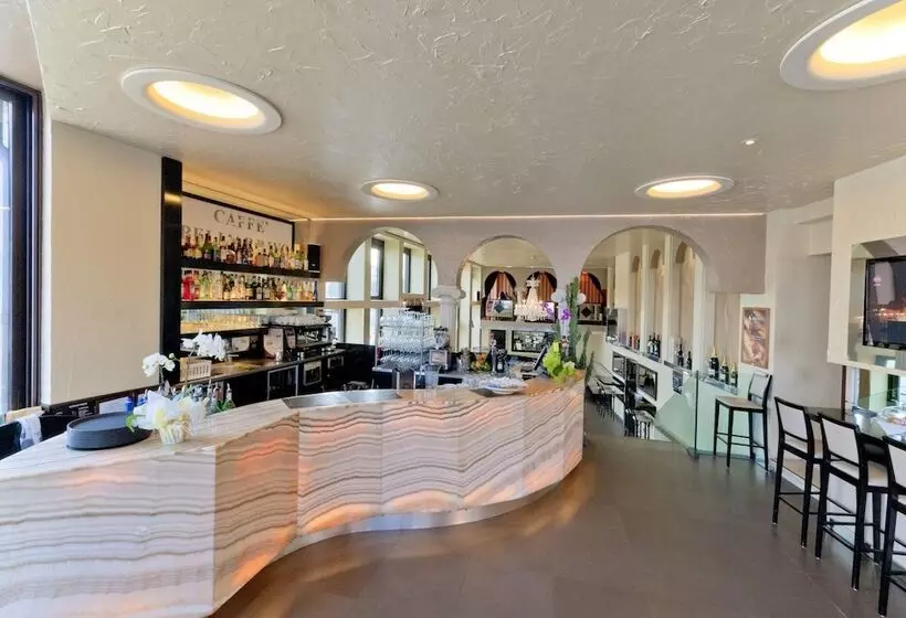 Hotel Bell Arrivo By Dori