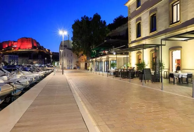 Otel Du Centre Nautique