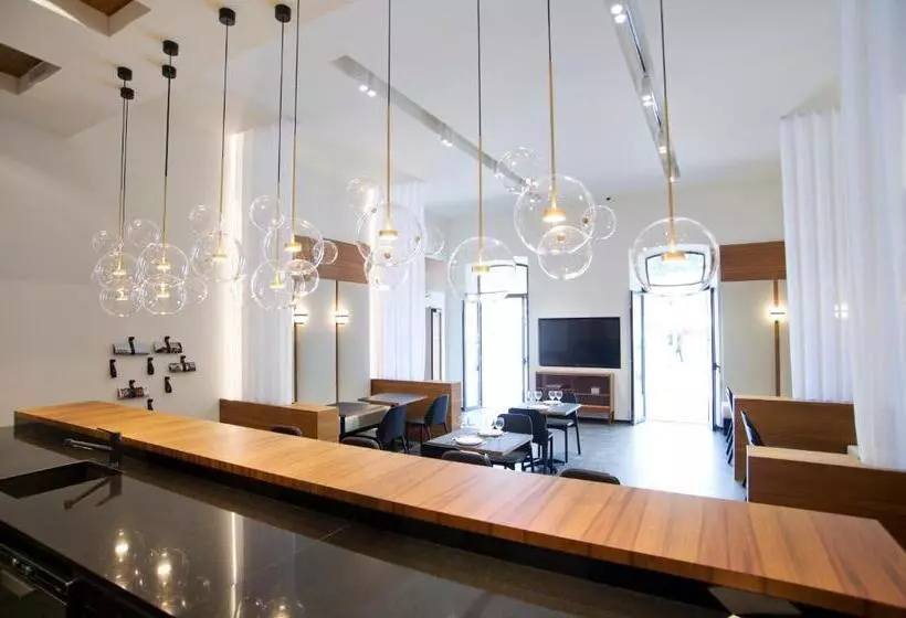 Otel Du Centre Nautique