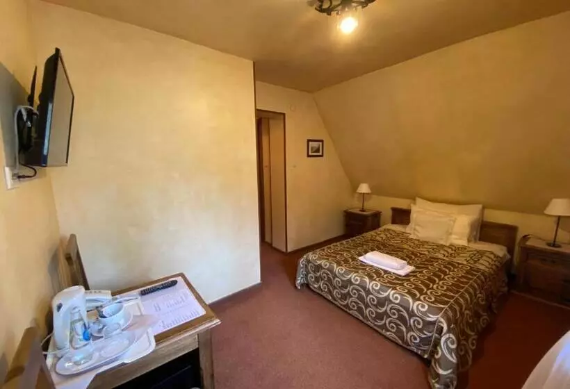 בית מלון כפרי Dwor Karolowka