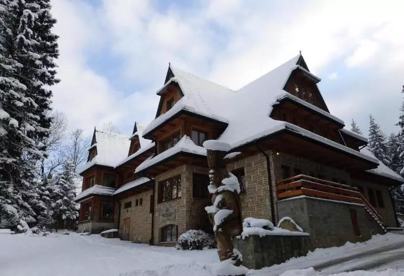 בית מלון כפרי Dwor Karolowka