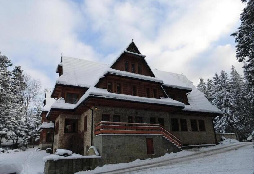 בית מלון כפרי Dwor Karolowka