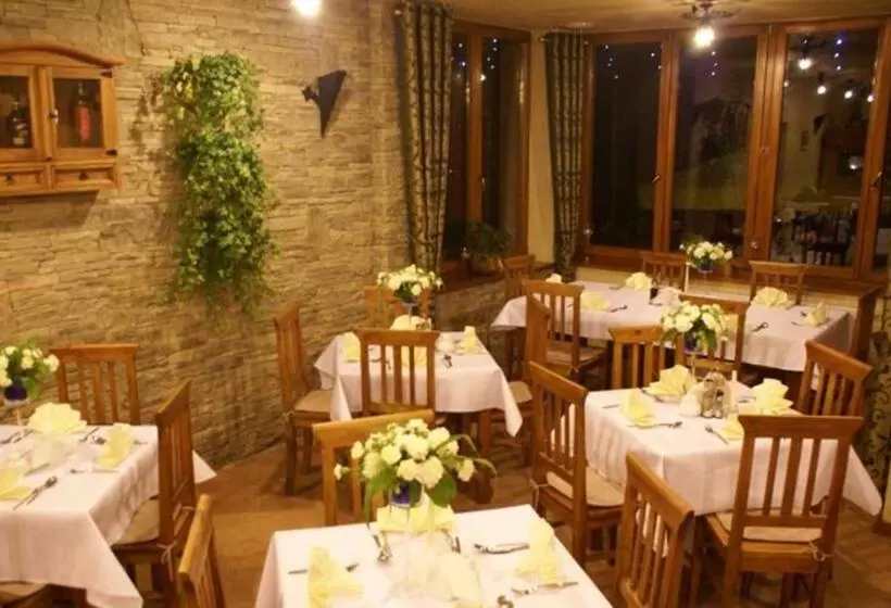 בית מלון כפרי Dwor Karolowka