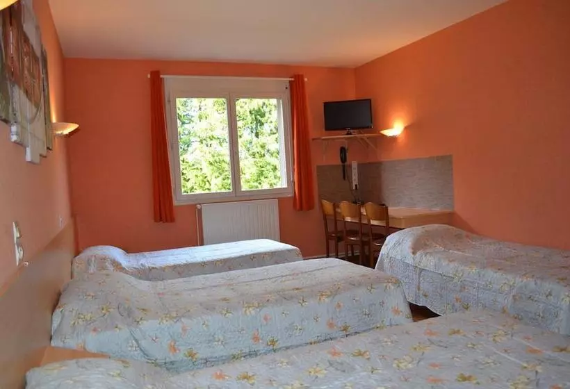 Отель Hôtel De Courteilles