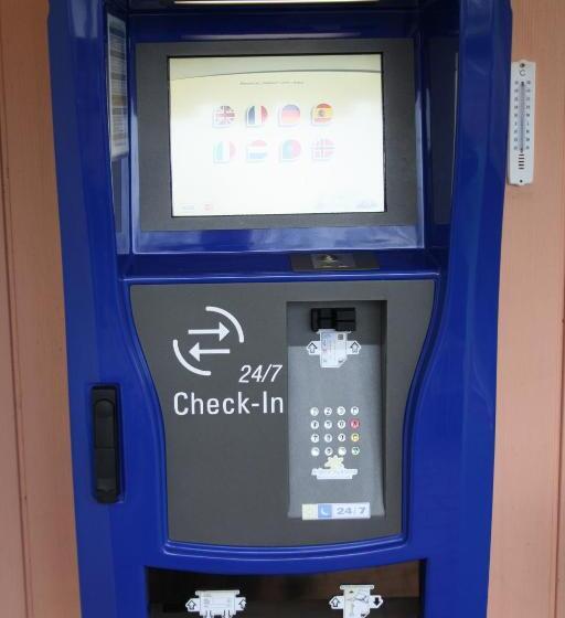 בית מלון כפרי Hôtel Quick Palace Tours Nord