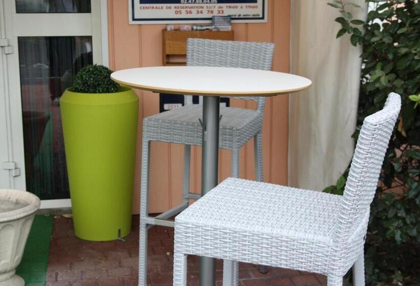 בית מלון כפרי Hôtel Quick Palace Tours Nord