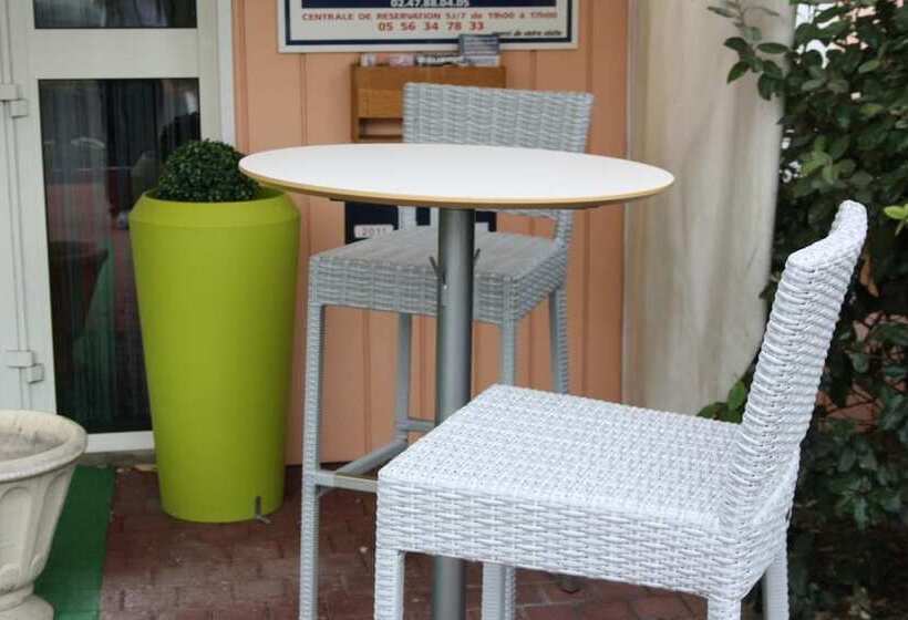 בית מלון כפרי Hôtel Quick Palace Tours Nord