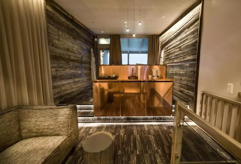 בית מלון כפרי Isosyote