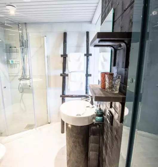 בית מלון כפרי Isosyote