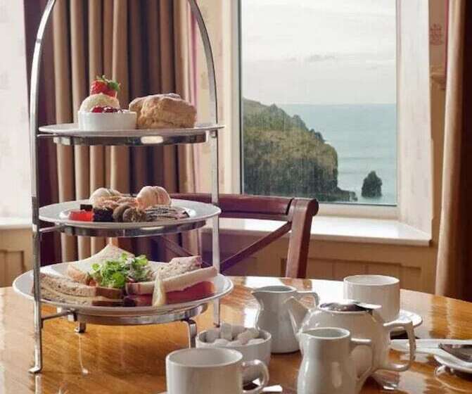Mullion Cove Hotel & Spa