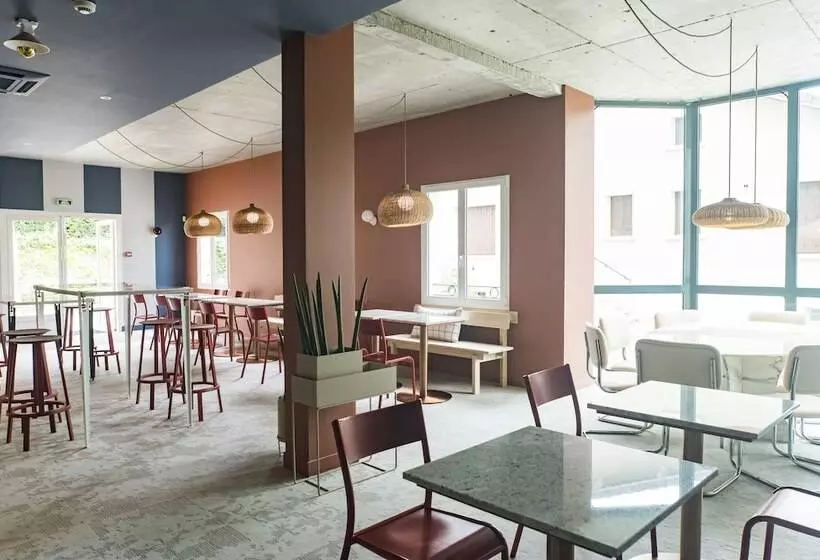 Отель Hôtel Spa ô Rouge   Gevrey Chambertin   Teritoria