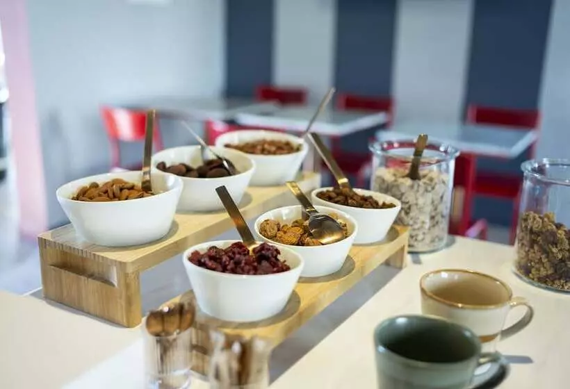 Отель Hôtel Spa ô Rouge   Gevrey Chambertin   Teritoria