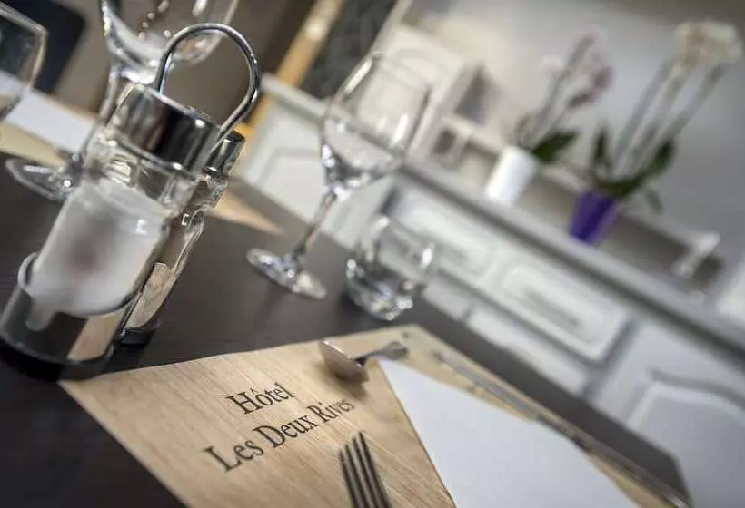 Отель Hôtel Restaurant Les 2 Rives   Logis Hôtels