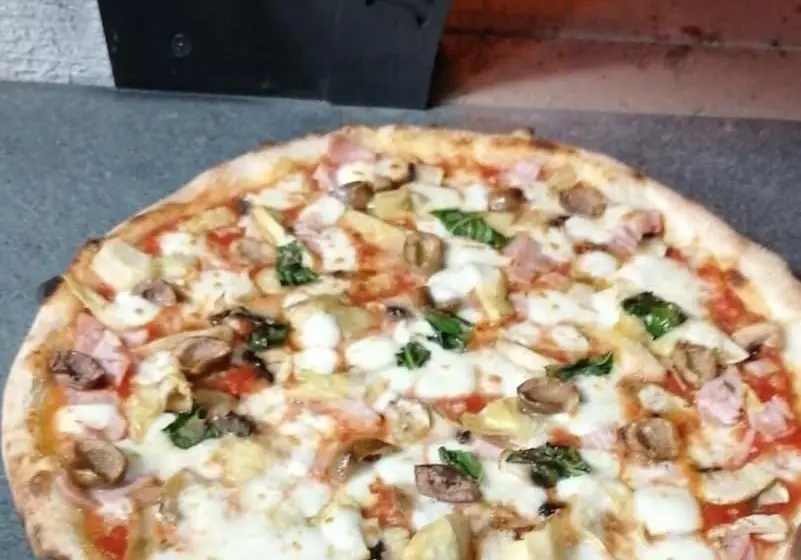 Hotelli Ristorante Al Boschetto