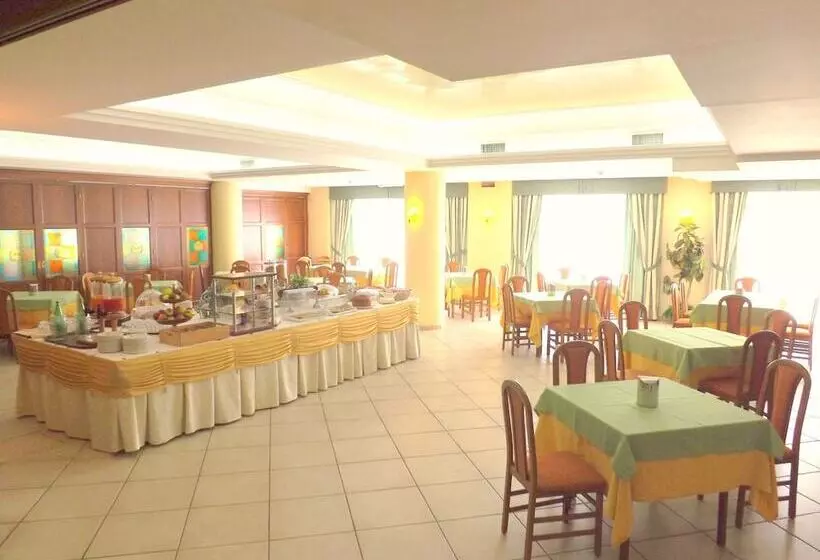 Hotelli Ristorante Al Boschetto