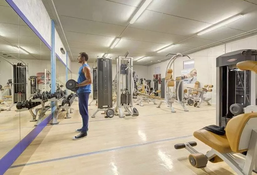 ホテル Santamaria Langhe