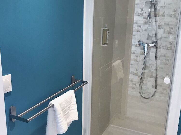 בית מלון כפרי The Originals Access, Hôtel Les Iris, Bercksurmer