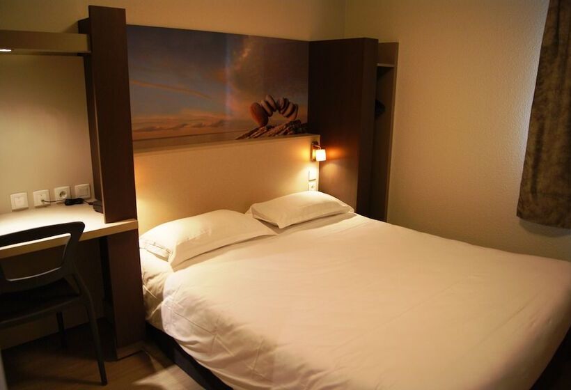 Отель The Originals City, Hôtel Clermontferrand Sud Aubière