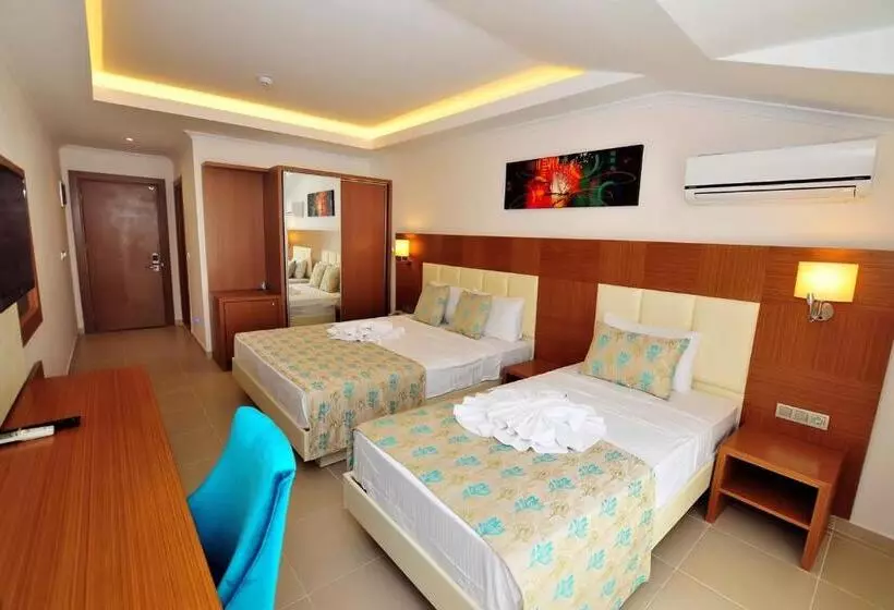 هتل Yeniceri City