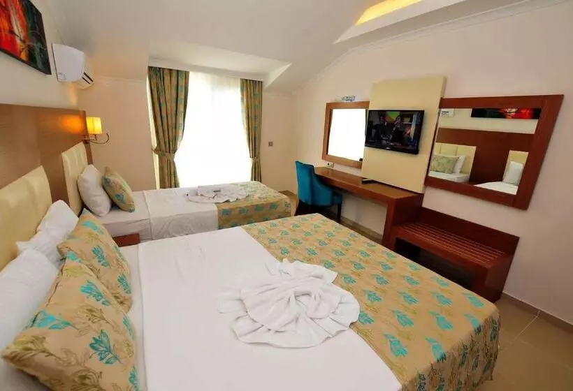 هتل Yeniceri City