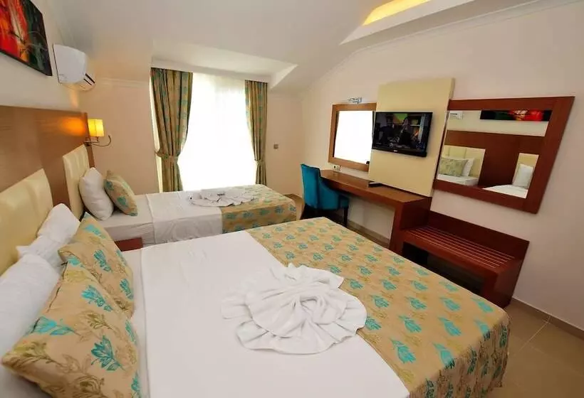 هتل Yeniceri City