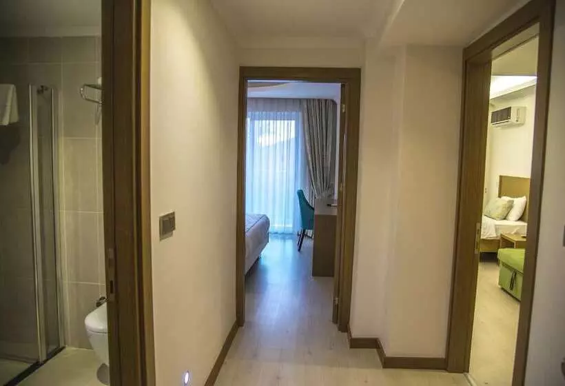 هتل Yeniceri City