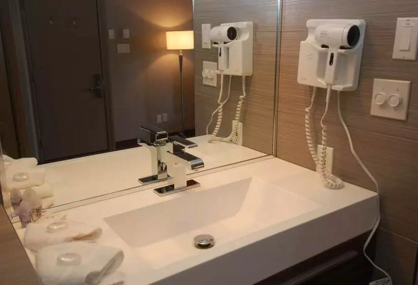 Motel Capri Et Suites